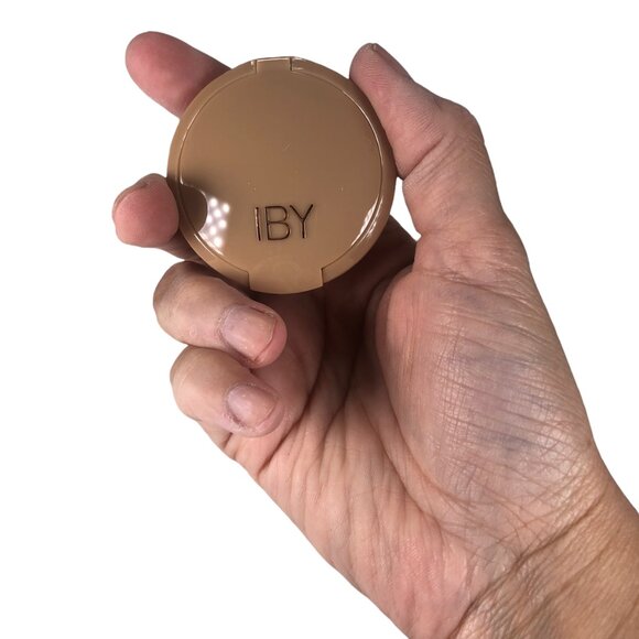 IBY Beauty Carry On Eyeshadow Duo in Glamping & First Class Travel Size 3g/0.1oz - Picture 5 of 6